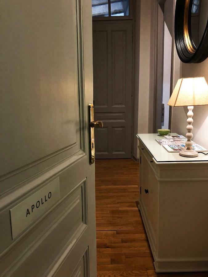Апартаменты Acropolis Townhouseco *