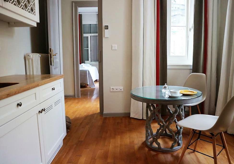 Апартаменты Acropolis Townhouseco Афины