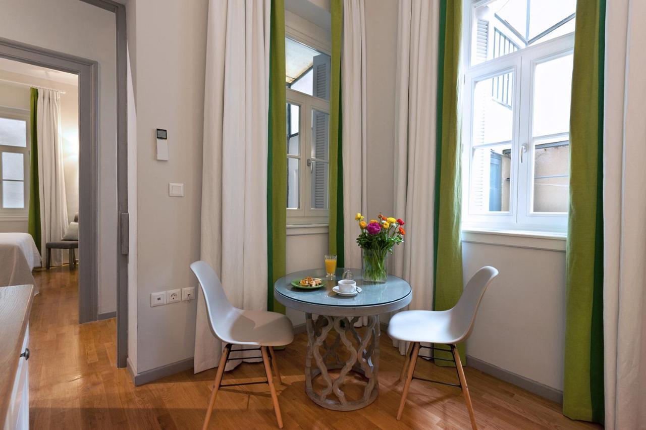 Апартаменты Acropolis Townhouseco *