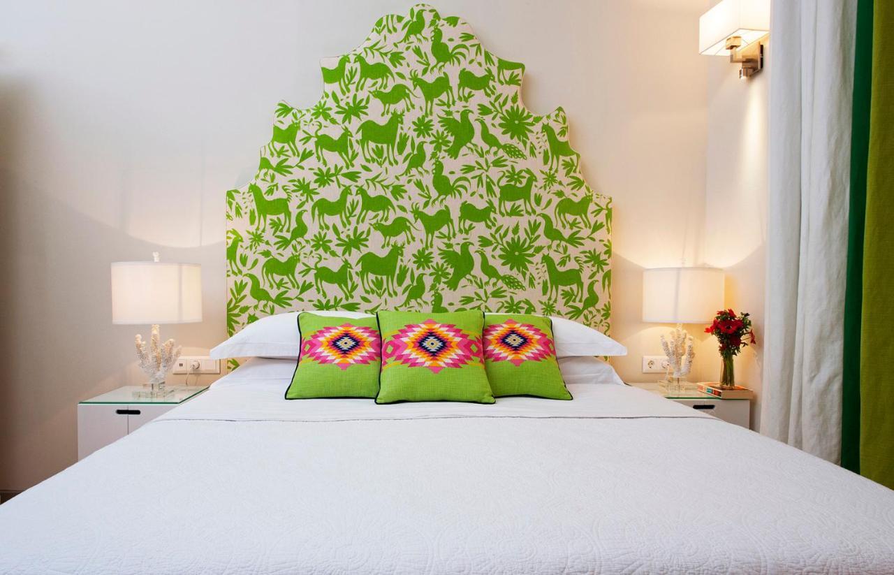 Acropolis Townhouseco *