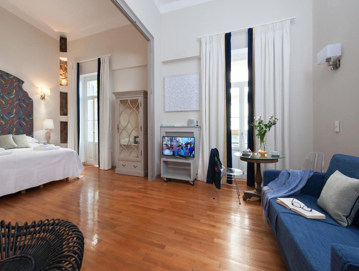 Acropolis Townhouseco Апартаменты